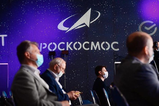 «Роскосмос» изготовил оборудование связи для посадки пилотируемых кораблей