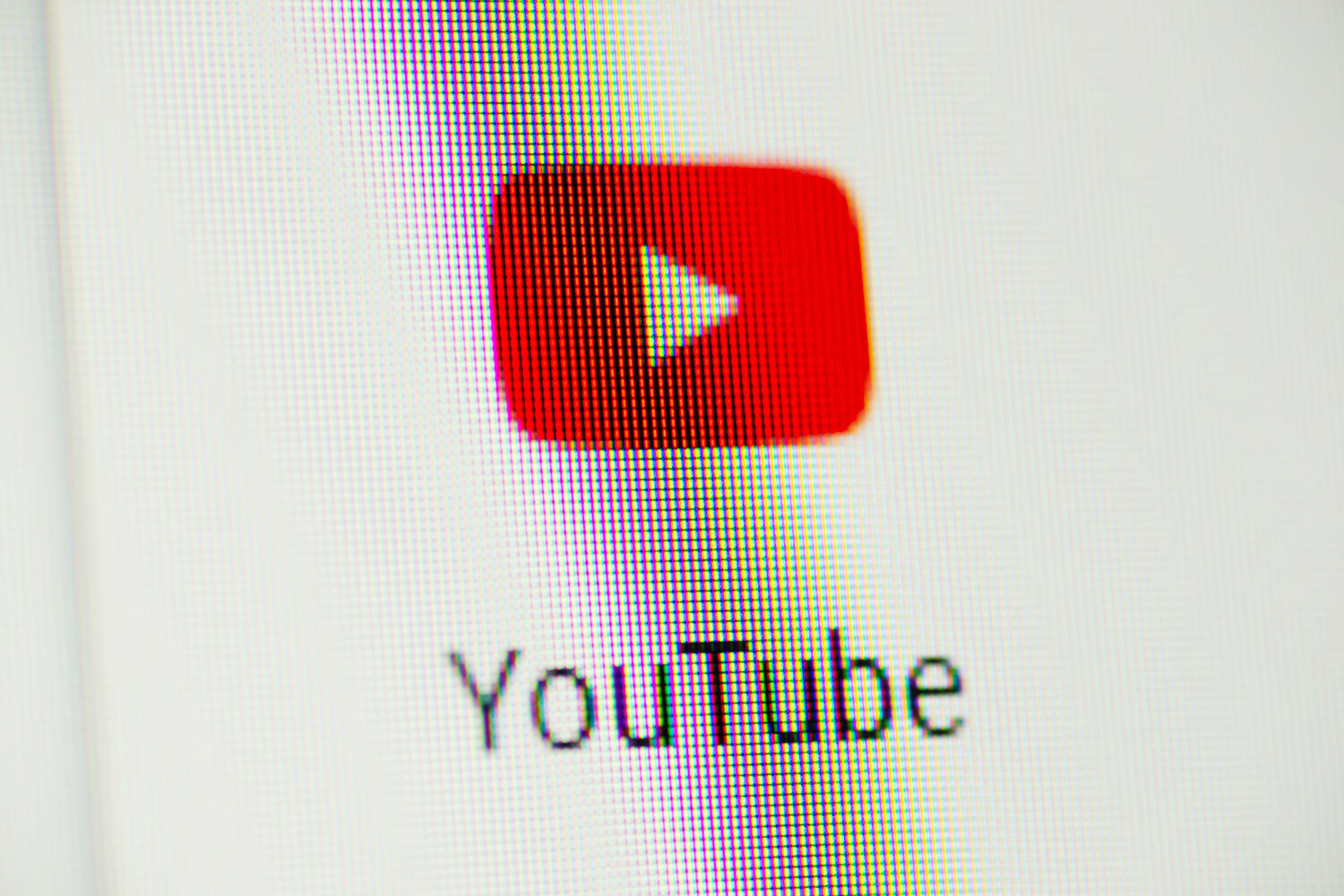 У части россиян полностью перестал работать YouTube